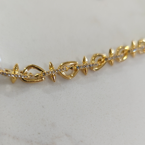 Ann Taylor Gold with Crystals and White Pearl Mixed Chain Necklace - Picture 5 of 8